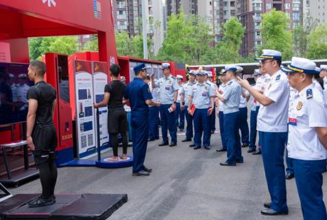 推動正規化建設縱深發展 科技助陣，綿陽支隊樹立典范