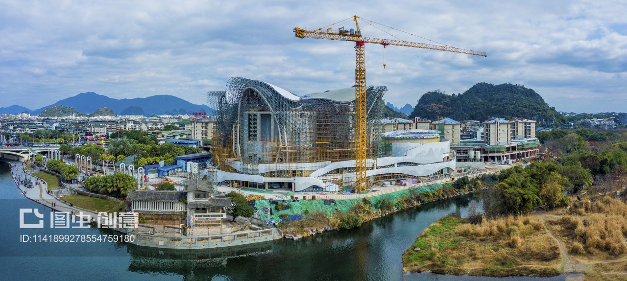 鳥(niǎo)瞰漓江之畔 桂林漓江歌劇院建設(shè)藍(lán)圖與城市文化發(fā)展新篇章