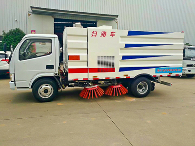 崇左市國六大型掃路車廠價解析與3噸掃路車功能配置詳解
